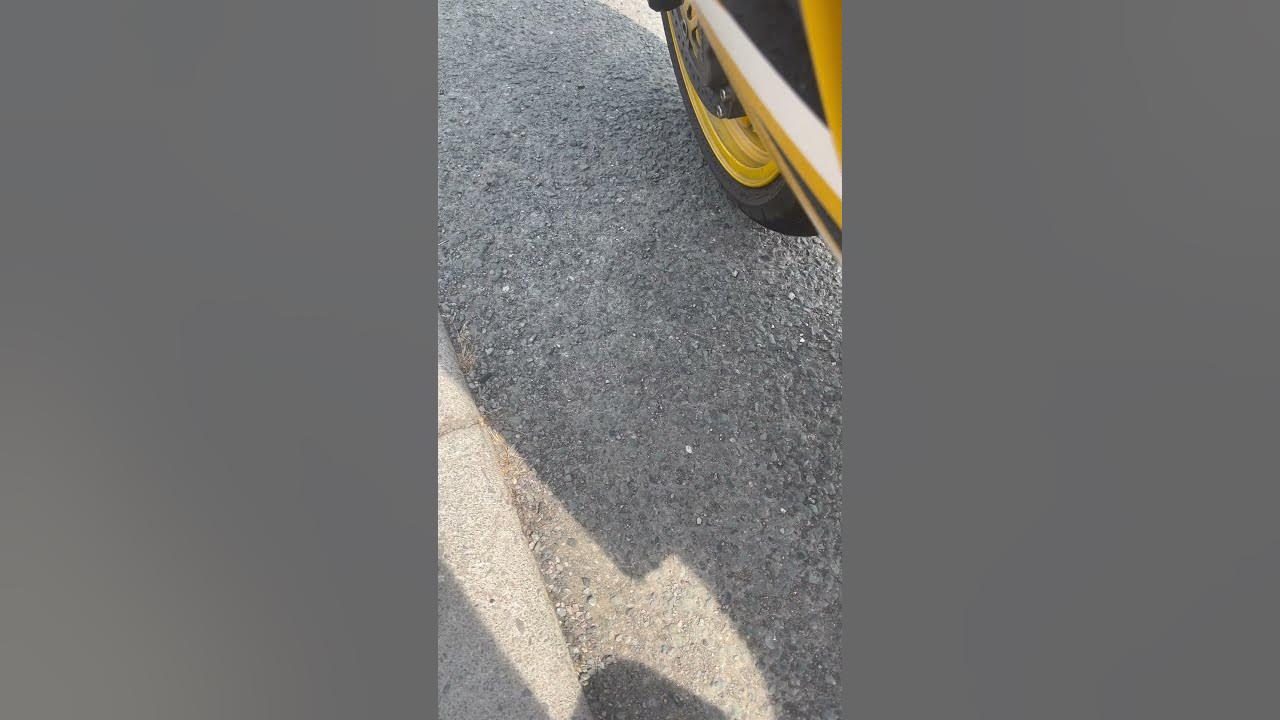 Tapping noise when clutch is pulled in YouTube