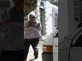 بدها ياه يستقيل من شغله عشان يجدد عفش البيت بس الي صار رح يغير حياته