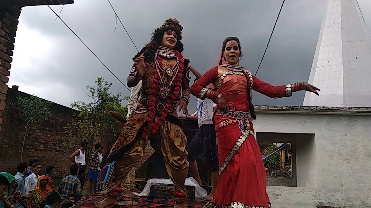 De De Bhada Ghuman Jaungi Bhole Ke Mele Mai            jhaki dance       