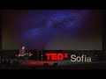 Пеещият човек е мислещ човек. | Павел Терзийски | TEDxSofia