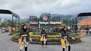 Download Lagu Tari \ MP3 Download Lagu Tari \ MP3