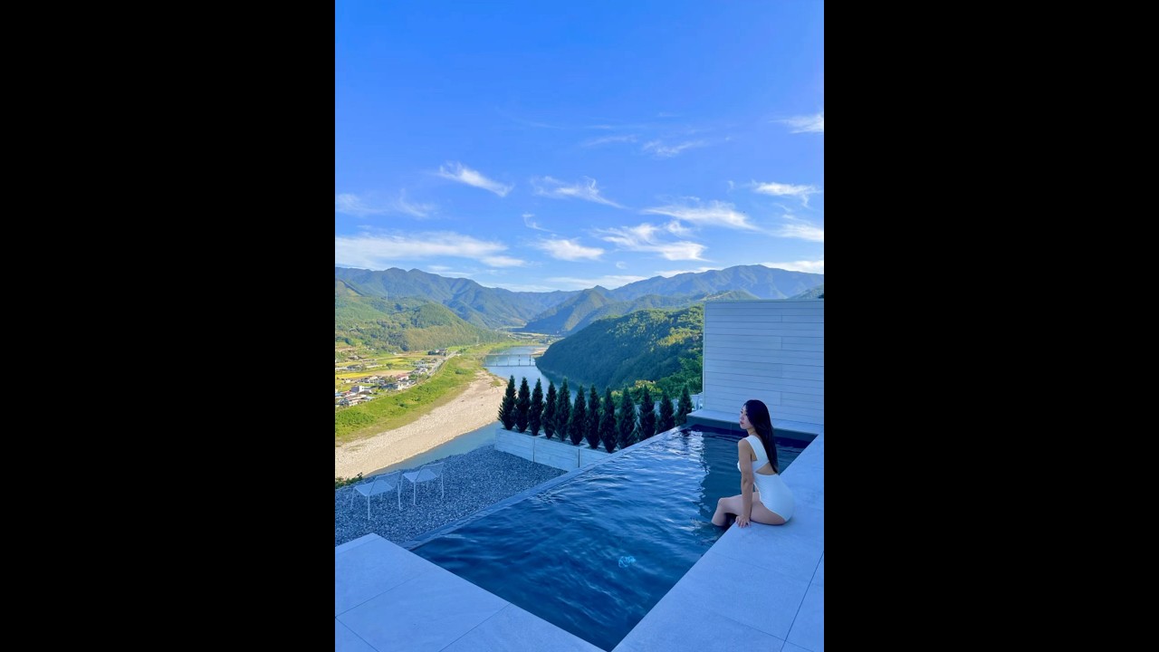 남한강뷰 단양 초신상 독채 풀빌라 #릴스 #쇼츠 #국내여행 #단양여행 #단양 #신상숙소 #autumn #reels #shorts #travel #travelvlog #korea