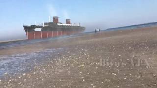 Camera tracking with element 3d and particular in after effects - ship landed in sea side