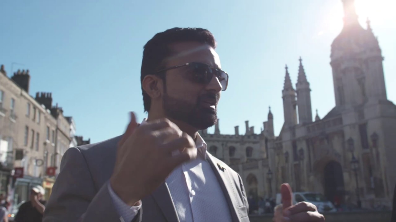 Education leaders from Pakistan attend the Leadership in National Assessment course in Cambridge