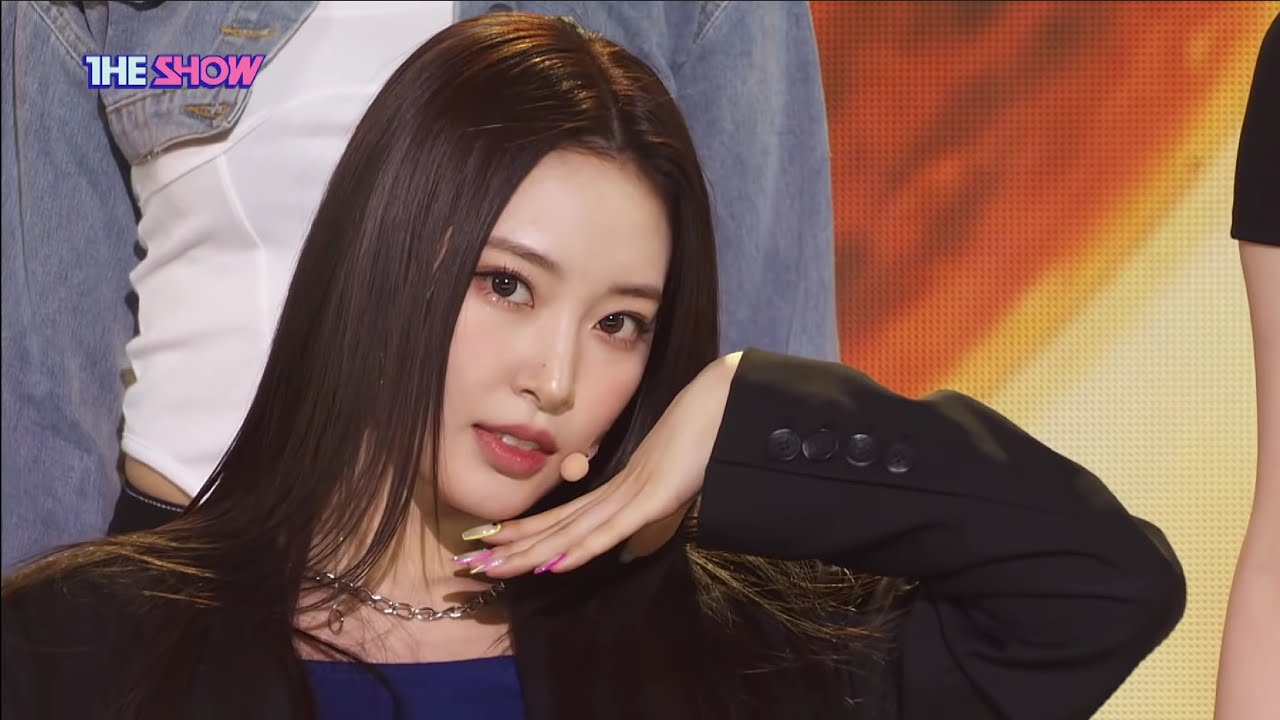 위클리 조아 'Solar' (Weeekly ZOA FanCam)@TheShow220329