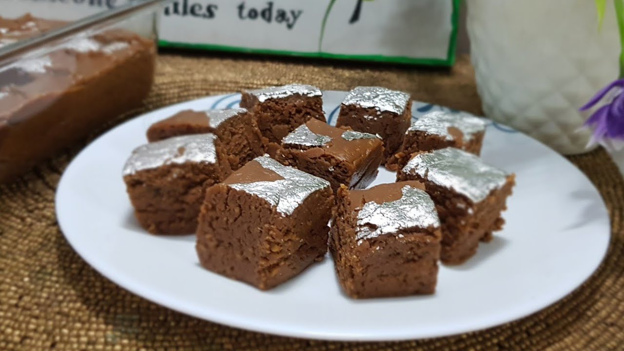चॉकलेट बर्फ़ी/Chocolate Barfi Recipe/Milk Powder Chocolate Burfi Recipe/Raksha Bandhan Special