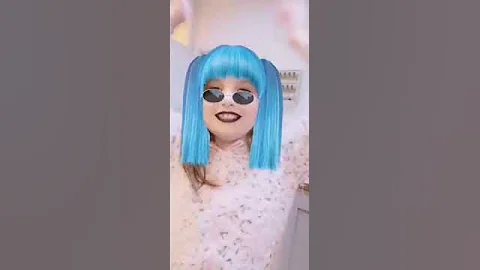 Ayla ponytail