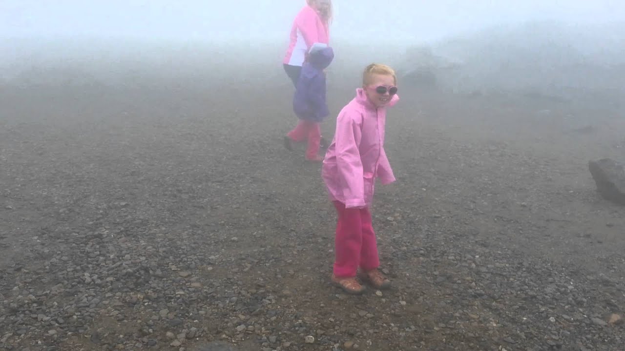 Wind at the top of Mt. Washington in New Hampshire - YouTube