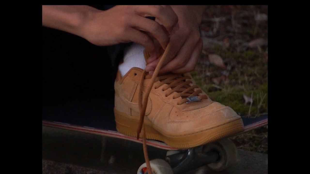 NIKE SB AIR FORCE 1 FLAX - YouTube