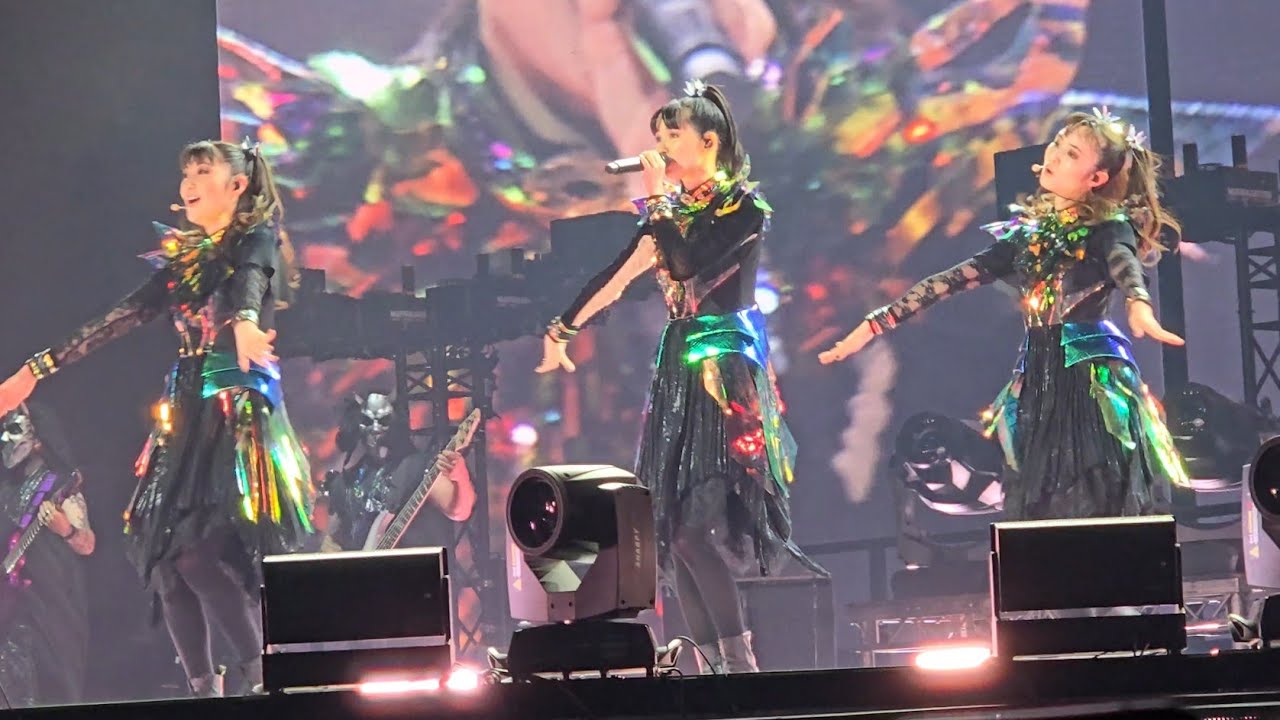 BABYMETAL - Kon! Kon! (Live) (The O2 Arena, London, 30/05/2025