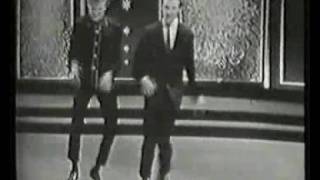The Patton Brothers - Banana Boat Song (Day-O)