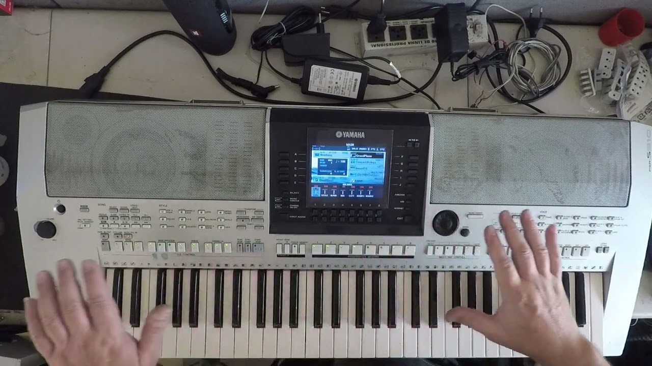Conserto com a substituição de vários botões e borrachas das teclas musicais do Yamaha PSR-S910