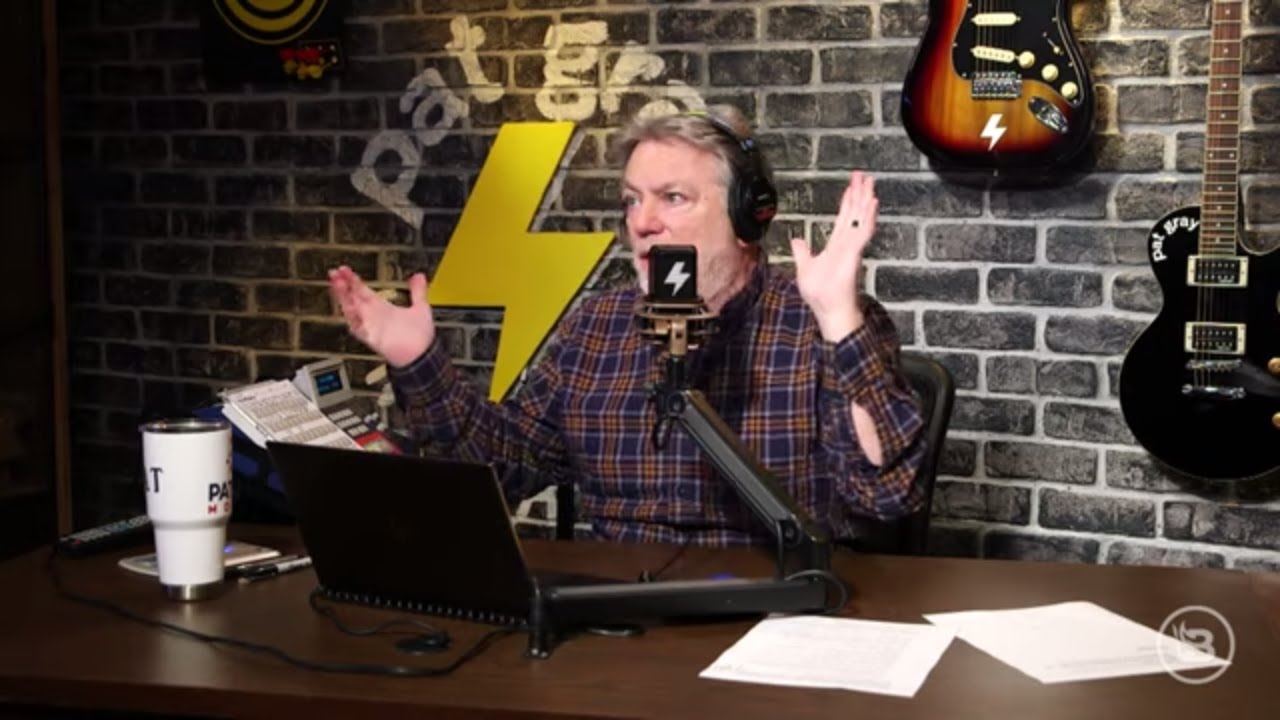 Tom Cruise Loses his Mind and Yells at his Film Crew Over Social Distancing