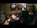 TikTok Streamer Caught Trying to Skip Red Lobster Bill... Again 🦞