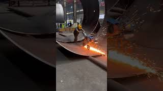 SMOOTH AS SILK! How Engineers Clean Weld Seams Inside Wind Turbine Towers