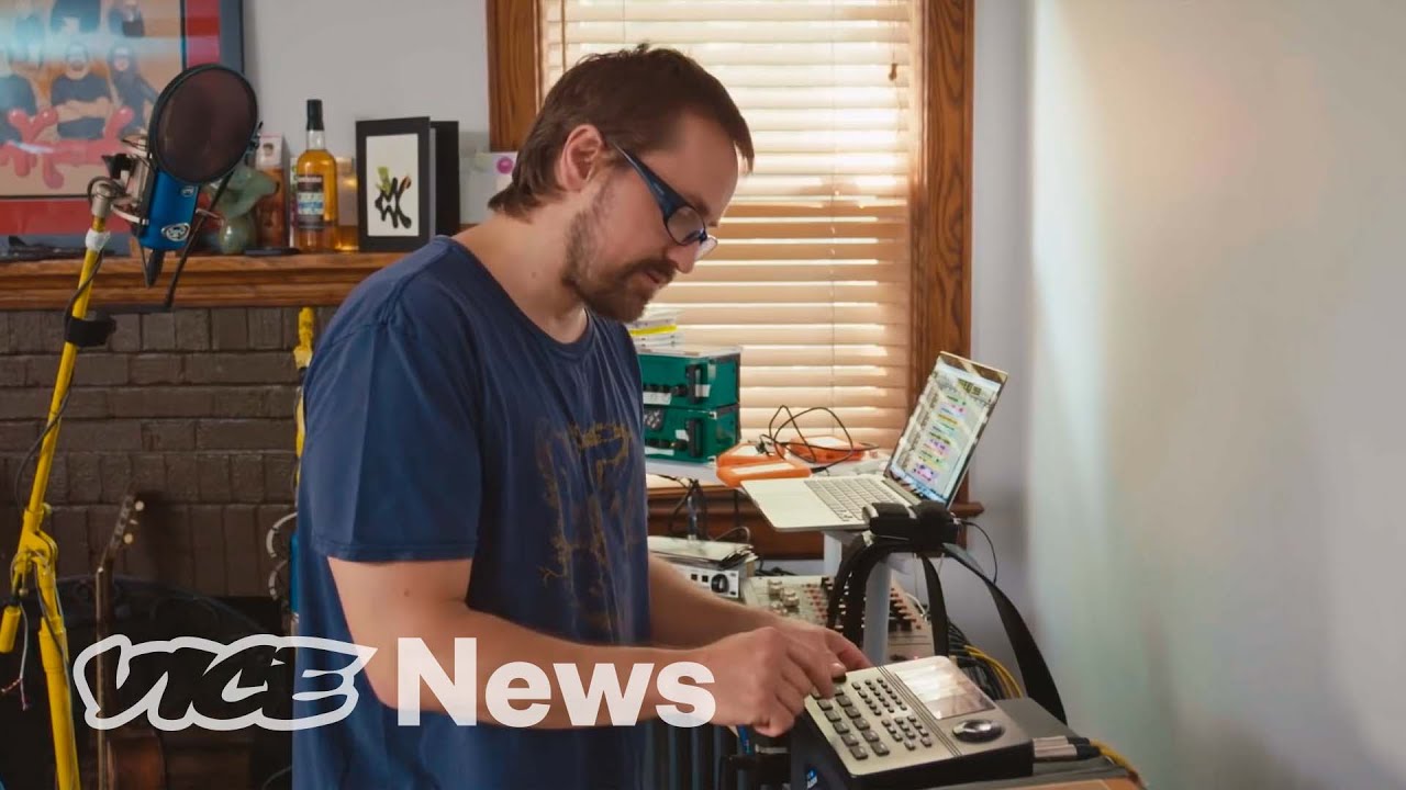 Wheatus Explains the True Meaning of Teenage Dirtbag VICE on Twitch