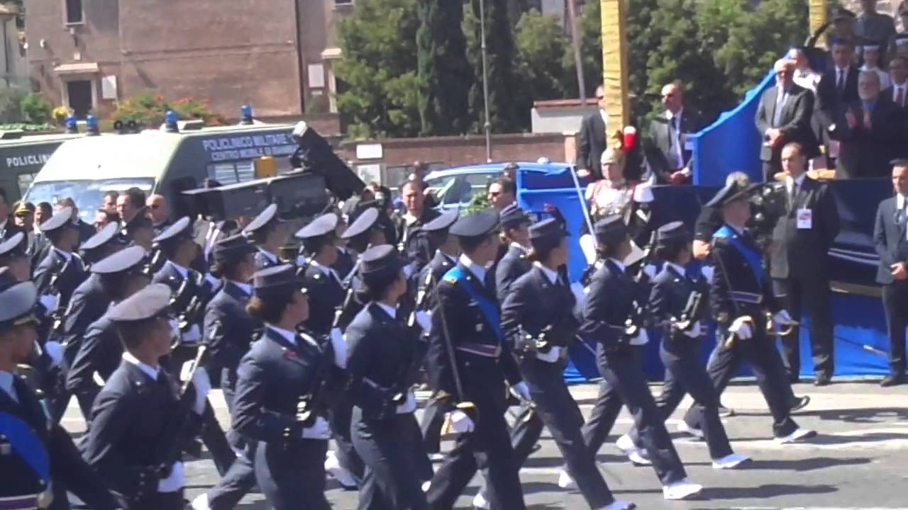 2 GIUGNO 2014 : AERONAUTICA MILITARE PARATA -VIDEO