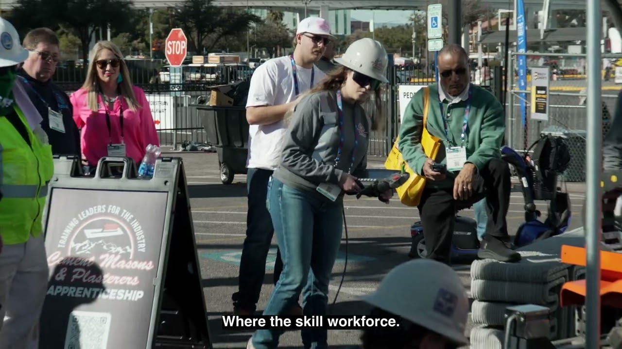 «Рабочая сила завтрашнего дня» — песня местного отделения профсоюза № 528.