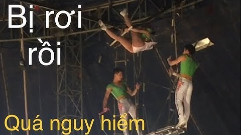 XIẾC- BAY TRÊN KHÔNG YẾU TIM  KHÔNG XEM QUÁ NGUY HIỂM