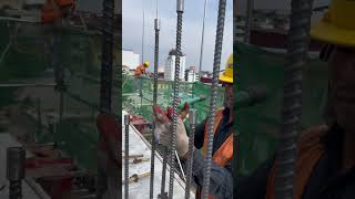 Technical Installing and checking columns coupler #construction #shorts #building #civilengineering