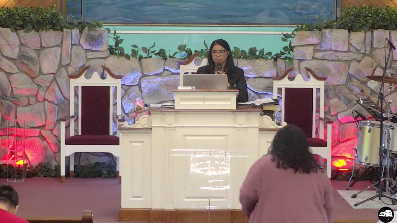 Spanish Sunday Service 2/15/26