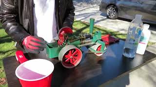 Wilesco Steam Traction Engine Steam Roller Featuring Richard