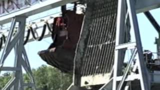 Supreme Manufacturing: 10 Yard Dredge