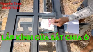 Cách lắp kính cho cửa sắt pano giả gỗ