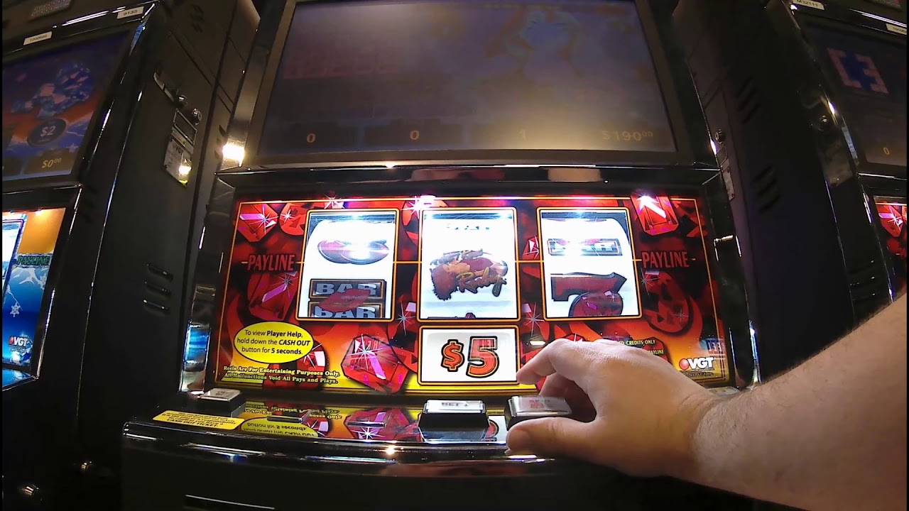 Red Ruby Giveth and Red Ruby Taketh away king of coin slots