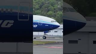 Boieng 777-9 Crosswind landing at King County International Airport (KBFI)