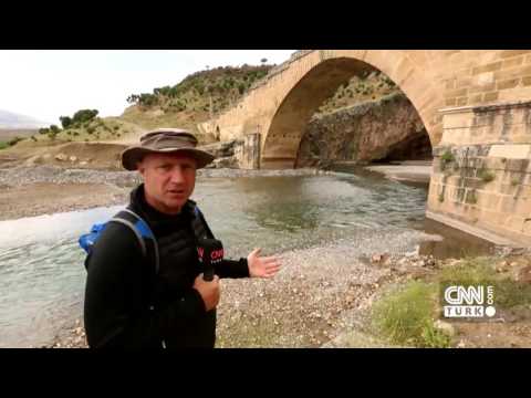 Video: Şehre Hayranlık Uyandıran Köprü