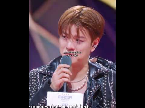 Their first MAMA daesang, they all cried happy tears 🥹 #straykids #skz #mama #daesang