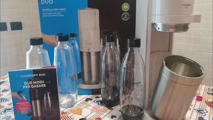 SodaStream Duo - Nuovo Gasatore con Bottiglia in Vetro e in Plastica 