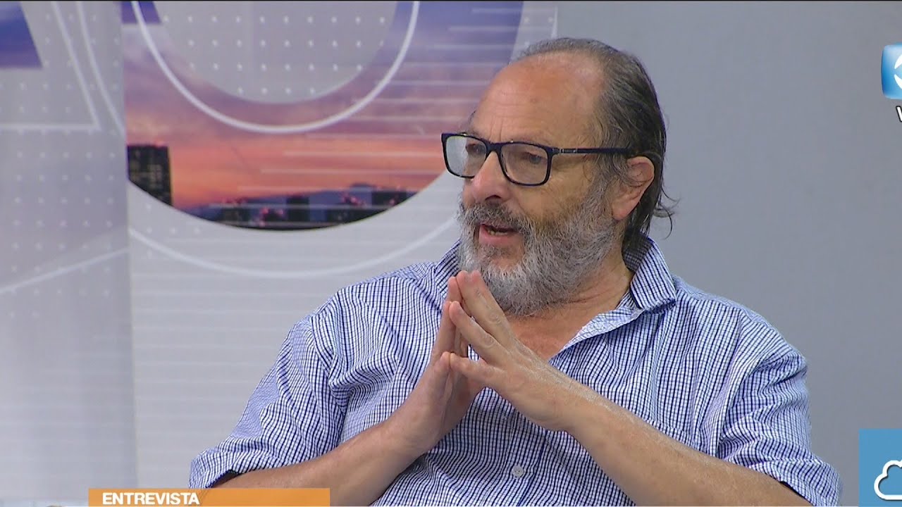 Salinas en Comisión de Salud del Senado