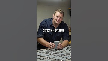 Airport Security Guard Smuggled Explosives for 18 Months   Keychain Bomb Nightmare