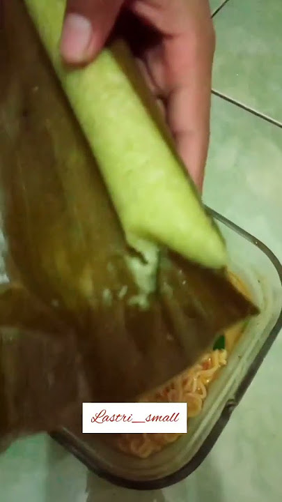 WOW HASILNYA PADET DAN TAHAN LAMA | LONTONG DAUN PISANG #shorts #idulfitri #lontong