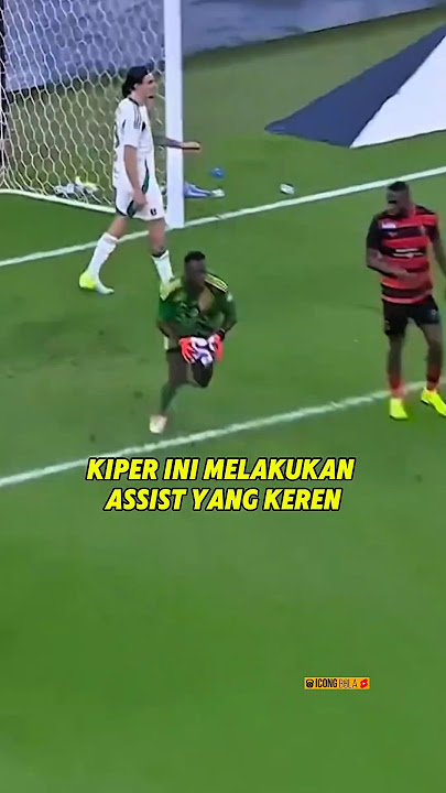 KIPER INI MEMBERIKAN ASSIST YANG KEREN 🤯 #shorts