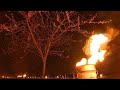 شاهد الشموع لحماية البساتين من الصقيع بسبب انخفاض درجات الحرارة في منطقة الألزاس الفرنسية