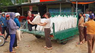 Rice Puffing Process, Use Truck To Transport Lots of Rice Puffing Go To Countryside Market Sell