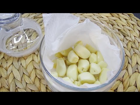 Как я Храню очищенный ЧЕСНОК до месяца!!! 2 способа хранения чеснока🧄🧄🧄