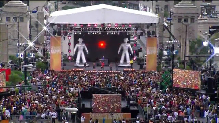 I Gotta Feeling Live version - Live performance video thumbnail