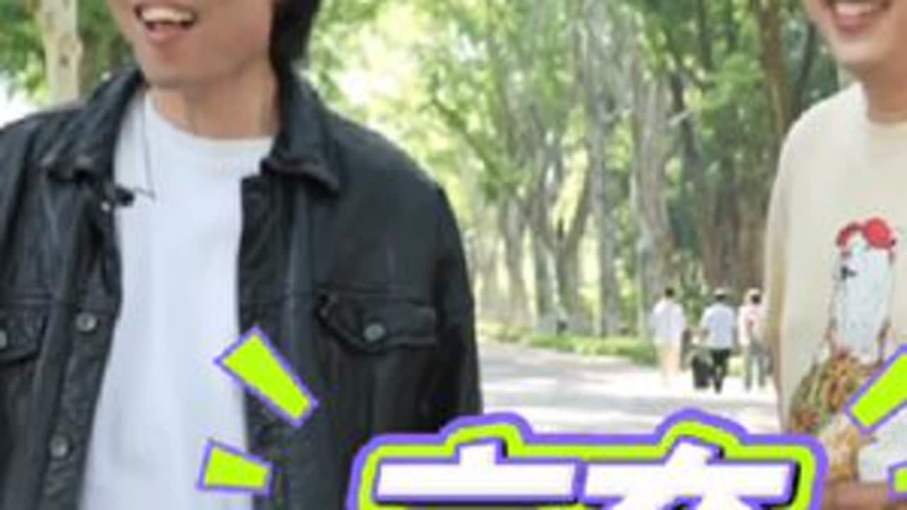 华中师范大学快闪回顾，快乐溢出了 #在校园看一场鹿先森 华中师范大学回顾来了，大家的笑容都好灿烂😁 能在你们的学校里给大家唱歌太开心啦，跟同学们在一起感觉会越唱越有能量。期待在之后的武汉巡演现...