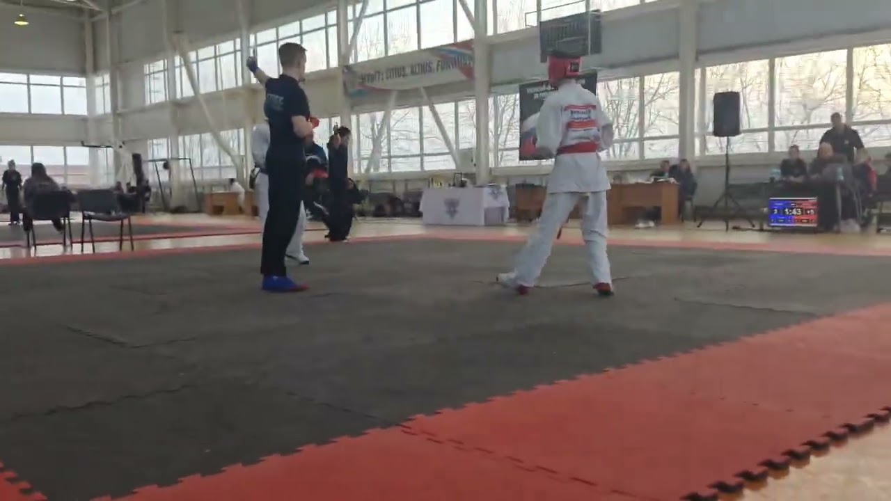 Первый поединок , проигрыш , - полу финал 