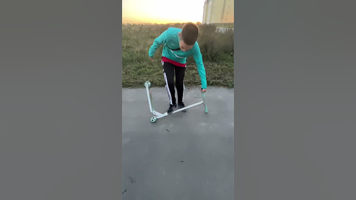 ТОП 3 СПОСОБА КАК СТИЛЬНО ПОДНЯТЬ 🛴 #skatepark #tricks #spb #memes #shortvideo #bar #barspin