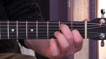 How to play E7 chord on Guitar