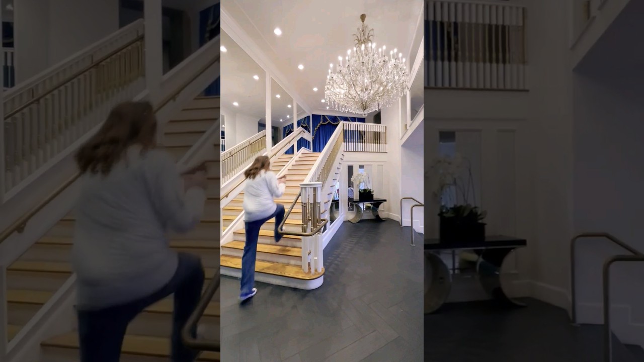 Crazed Fan Pretends to Run Upstairs at Graceland  
