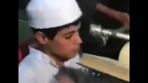 القارئ رعد محمد الكردي وهو صغير