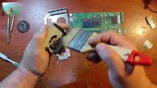 картинка: Dell Inspiron 15 3542 Как разобрать и собрать ноутбук. Чистка ноутбука от пыли