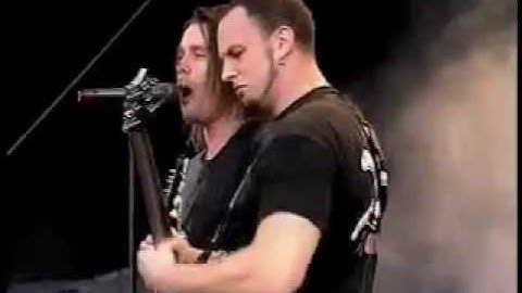 Alter Bridge - Down to My Last (Live)