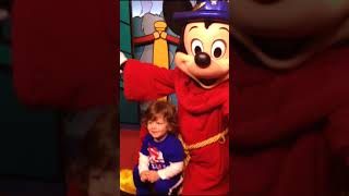 Meeting Sorcerer Mickey Mouse Meet &amp; Greet Hollywood Studios at Disney World 2014